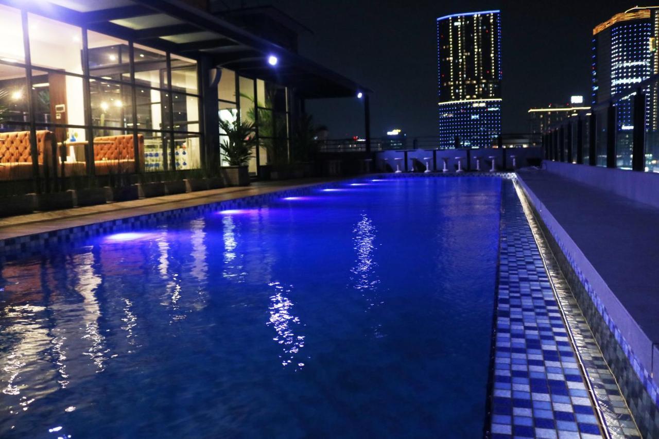 Surabaya River View Hotel Luaran gambar