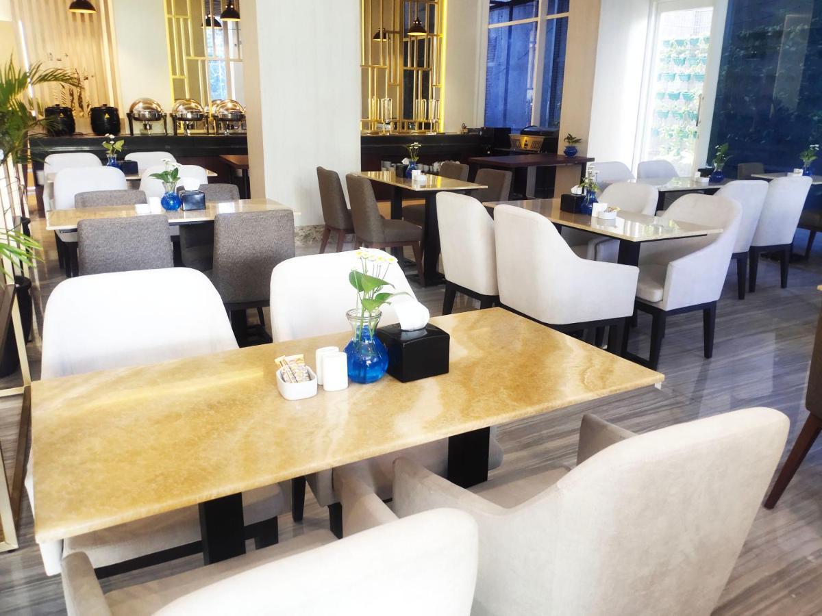 Surabaya River View Hotel Luaran gambar